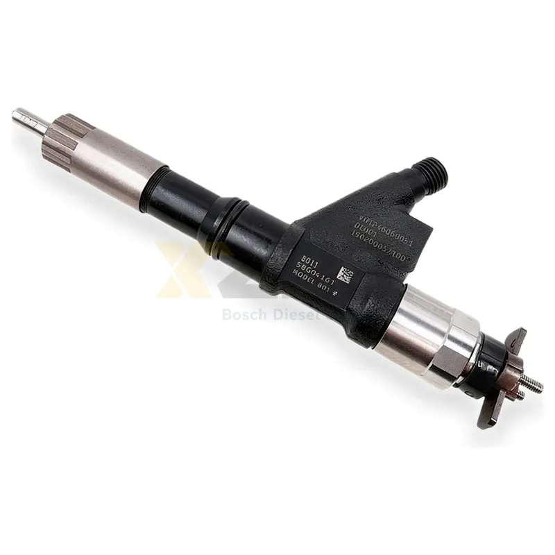 Injecteur de rail commun DENSO 095000-8011 VG1246080051 pour camion lourd HOWO A7 en Chine - Thumbnail 1