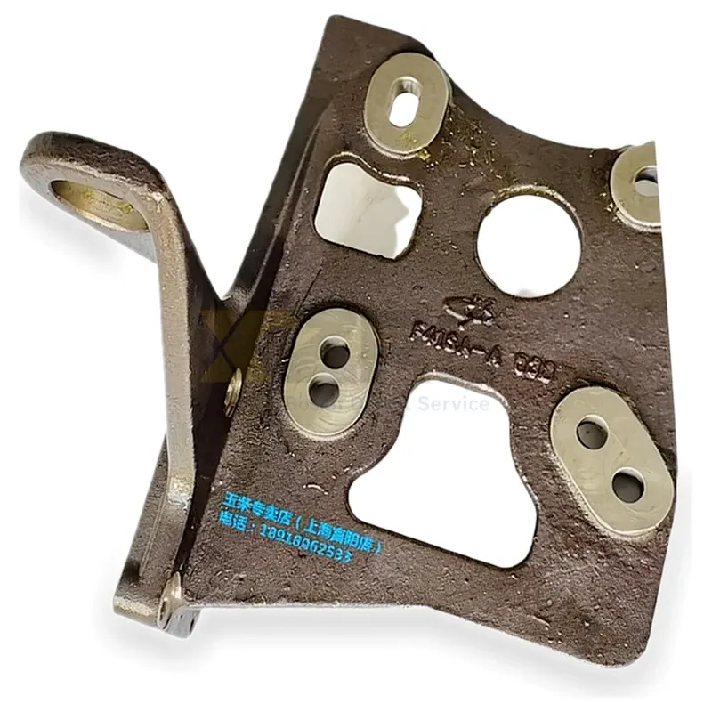 Yuchai Machine Yuchai Engine Parts Air Conditioning Compressor Bracket B8805-8104007D Air Conditioning Bracket - Thumbnail 1