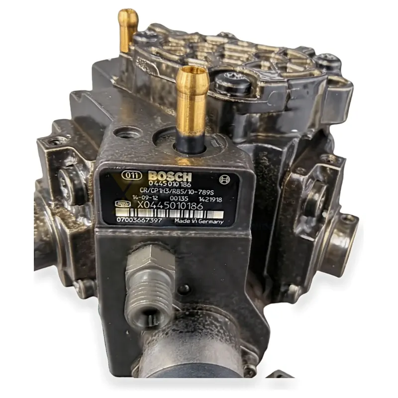 Bosch BOSCH 0445010191 Bomba de Injeção de Combustível de Baja Pressão - Adaptado para Jiangling/Fuji Heavy Industries 2.8L Motor Diesel - Image 2