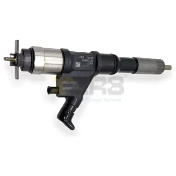 Assemblage d'injecteur de rail commun Denso 095000-8010 / 095000-8011 VG1246080051 pour HOWO A7