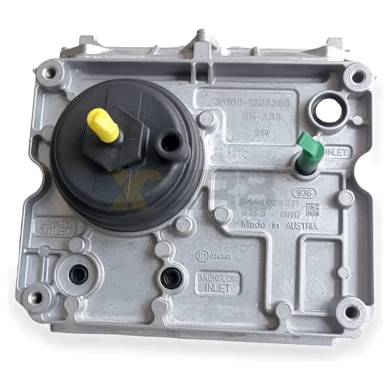 Yuchai J0100-1205350 Urea Dosage Injector - Bosch 0444022011 24V - Image 3